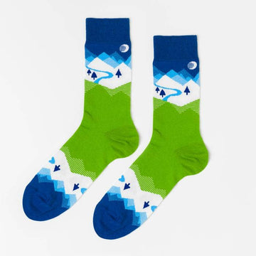 L Winter Mountain Adult Crew Socks